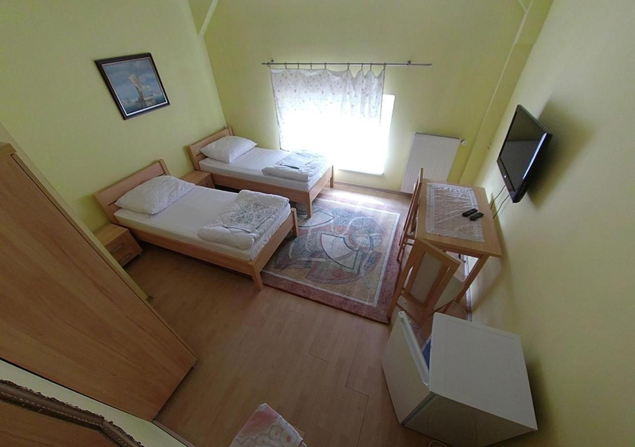 Hostel "Na Bocianowie" Μπίντγκοστς Εξωτερικό φωτογραφία